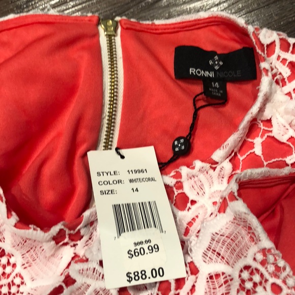🤳 Ronni Nicole coral white lace mini  dress NWT - Picture 4 of 5